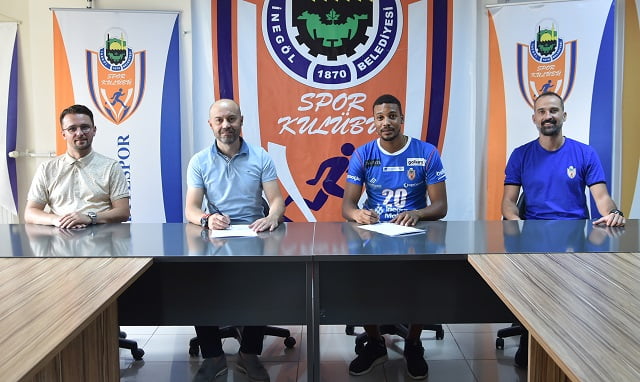 İnegöl Belediyespor Uriarte ile sözleşme yeniledi
