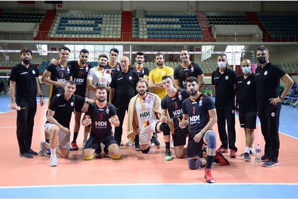 Galatasaray, Bursa BŞ Belediyespor’u 4-0 yendi