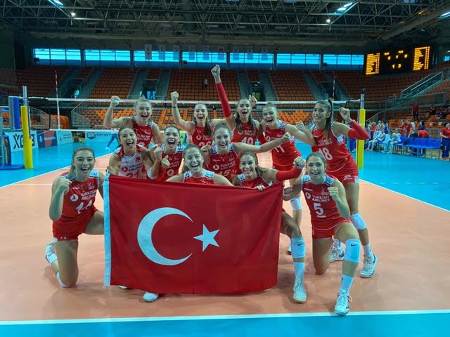 U19 Genç Kız Milli Takımımız, Avrupa Şampiyonası’nda Finalde