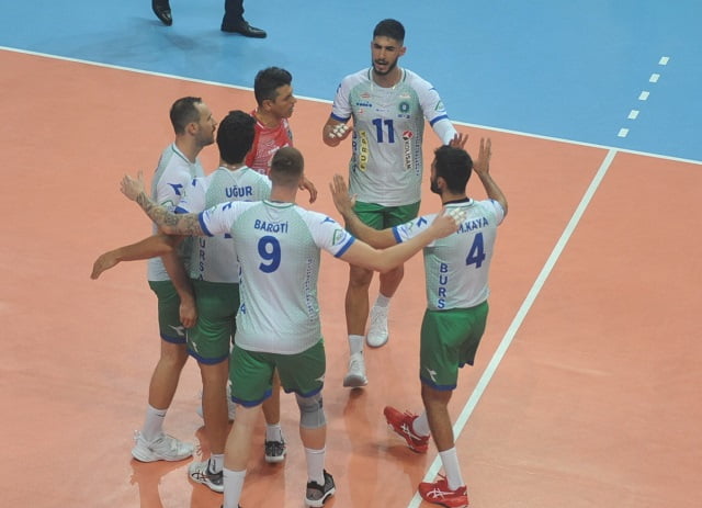 Bursa Büyükşehir Belediyespor'dan net skor 3-0