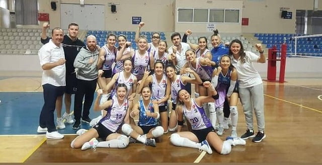 Çanakkale Belediyespor,  Liderden üç puanı aldı 3-1