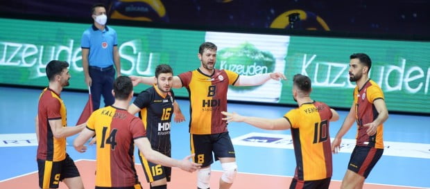 Galatasaray HDI Sigorta 3-0 Arhavi Voleybol