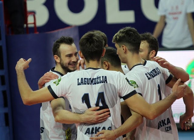 Arkas Spor 3-0 Arhavi Voleybol