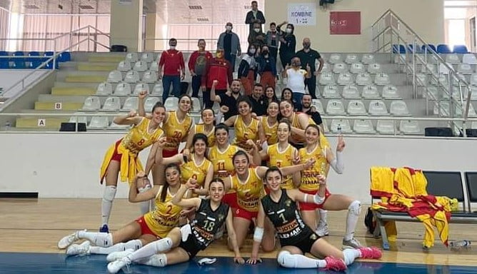 Göztepe, Çanakkale' yi rahat geçti 3-1