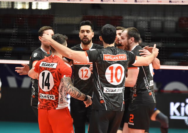 Ziraat bankkart 3-1 İstanbul Büyükşehir Belediyespor