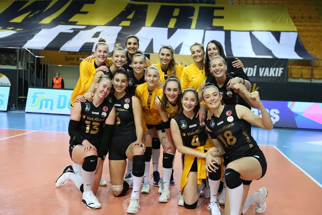 Derbide gülen taraf  lider VakıfBank oldu