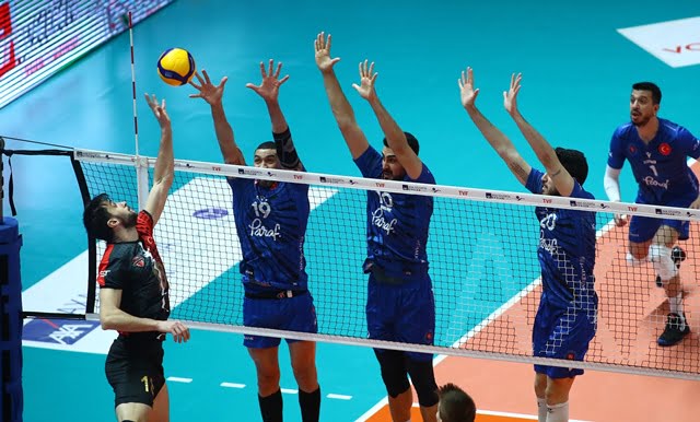 Halkbank 2-3 Spor Toto