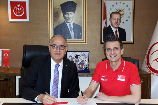 Giovanni Guidetti Önümüzdeki 4 Yıl Daha Filenin Sultanları ile Olacak