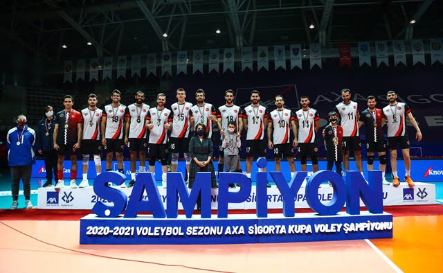 Erkekler AXA Sigorta Kupa Voley'de şampiyon Spor Toto