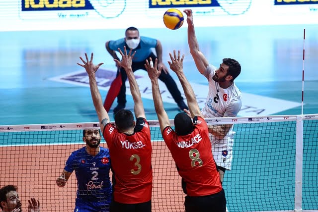 Spor Toto 2-3 Halkbank