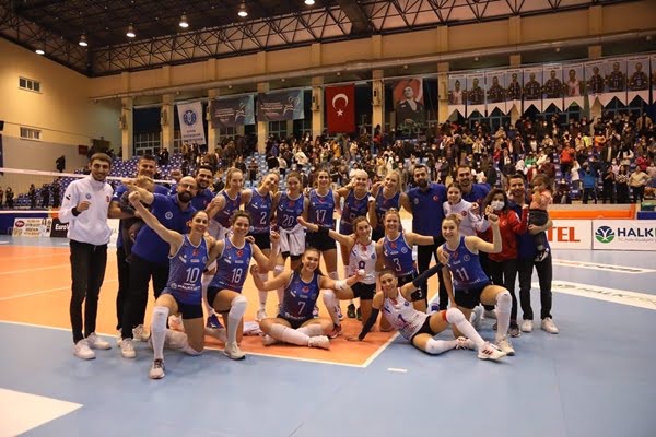 Aydın Büyükşehir Belediyespor, Kaposvar'ı 3-0 mağlup etti