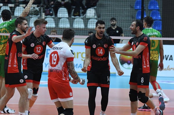 Ziraat Bankkart, Solhan Spor'a set vermeden 3 puanla dönüyor