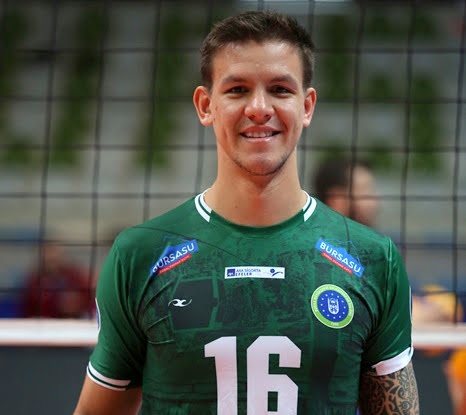 Murilo Radke Bursa Büyükşehir Belediyespor formasını giydi
