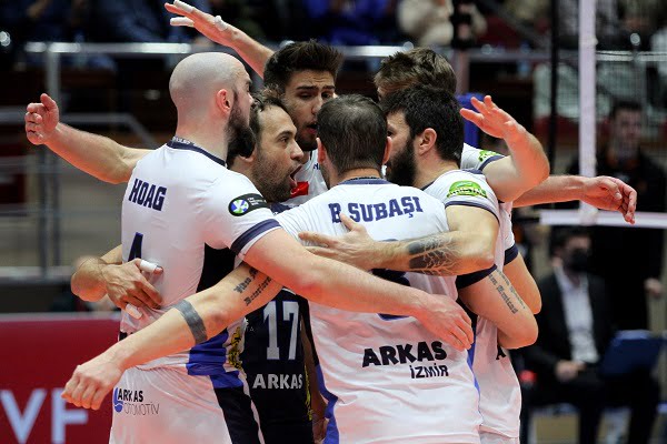 Arkas Spor final için sahaya çıkıyor