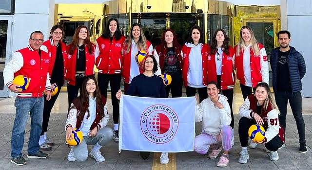 Doğuş Üniversitesi grup maçlarına galibiyetle başladı