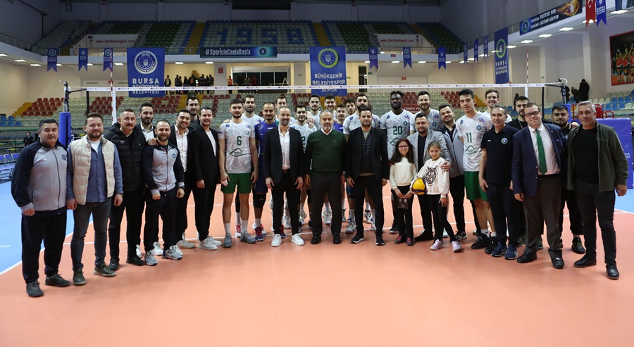 Bursa Büyükşehir Belediyespor, üç puanla devam dedi