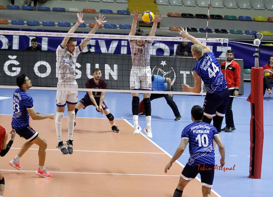 Yenişehir Belediyespor 2–3 Rest Property Alanya Belediyespor