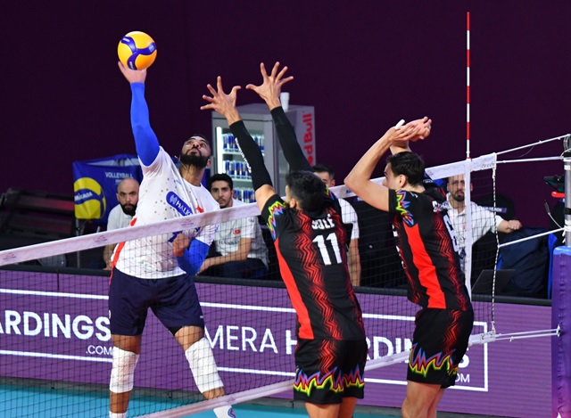 Halkbank, Üçüncülük maçında rakip Suntory Sunbirds