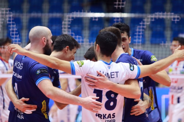Arkas Spor, Bigadiç Belediyespor'u puansız yolcu etti