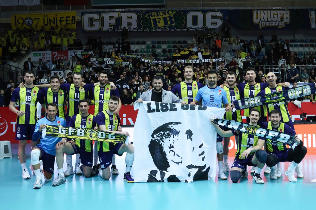 Fenerbahçe Parolapara, ikinci yarıya galibiyetle başladı