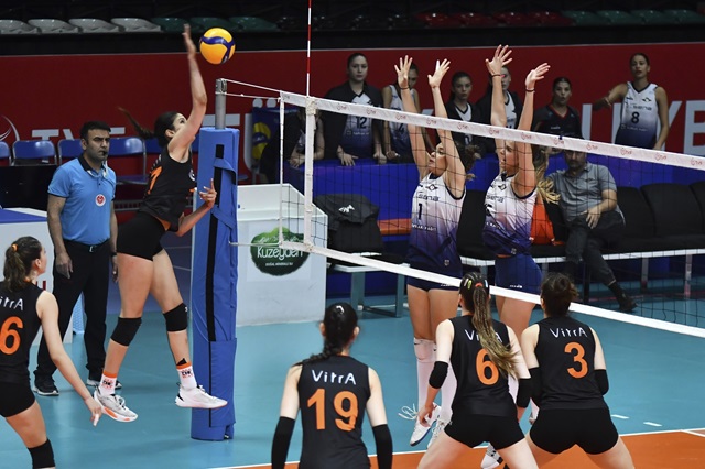 Genç Kızlar Türkiye Şampiyonası Finallerinde Yarı Finalistler Belli Oldu