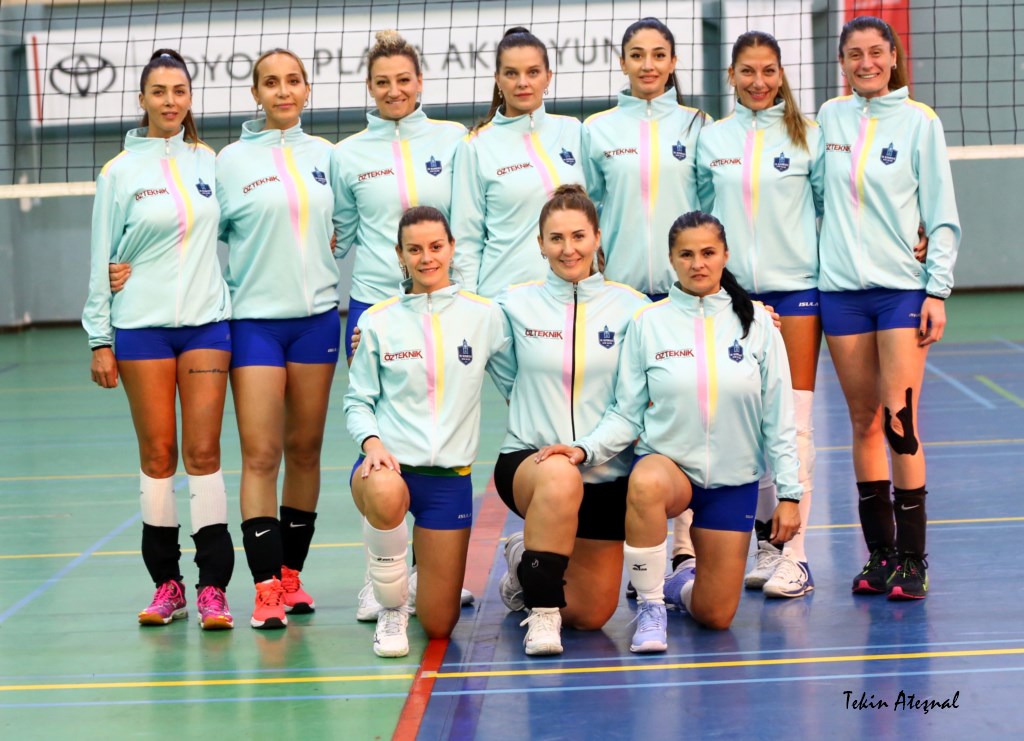 Türkiye Veteran Voleybol Turnuvası Başladı