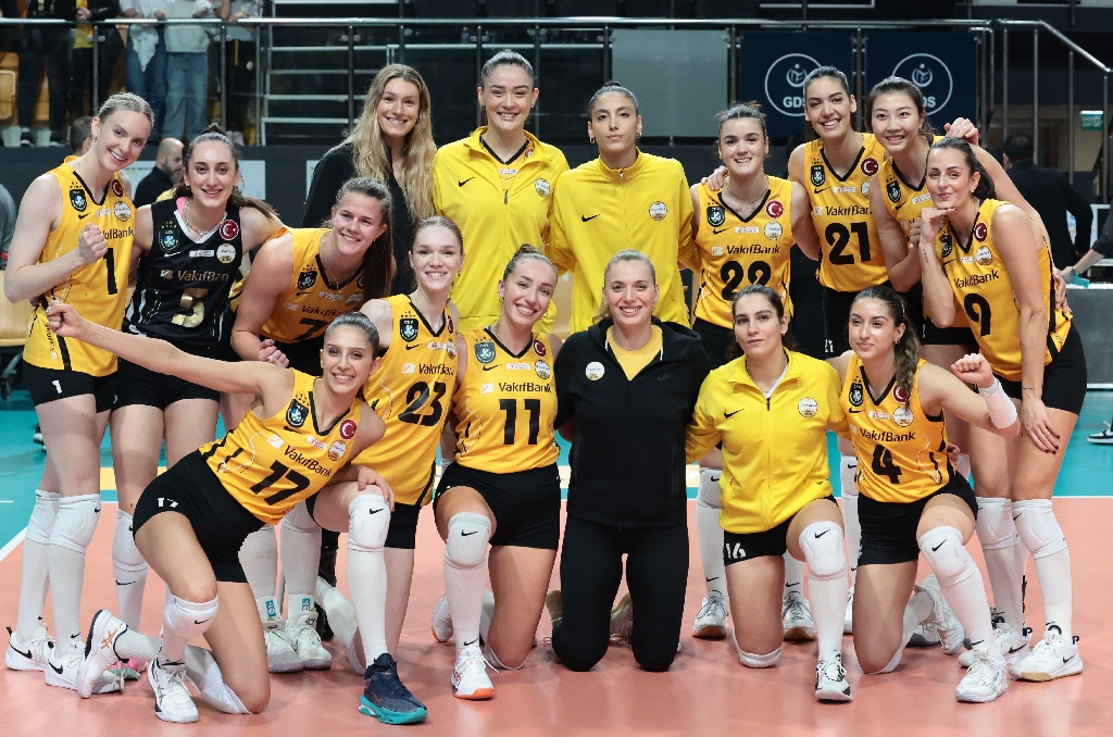 VakıfBank, Aydın Büyükşehir Belediyespor'a  şans tanımadı