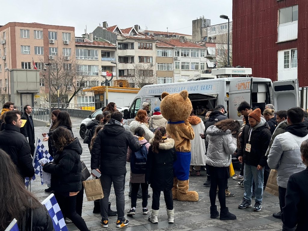 VakıfBank çocukluk çağı kanserlerine dikkat çekti