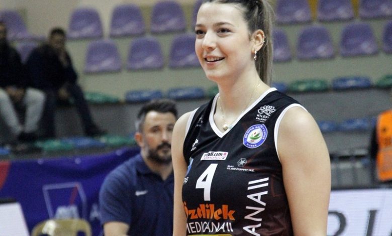 Ecenur Aksoy, Nilüfer Belediyespor Eker'de