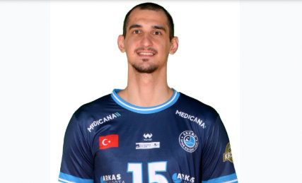 Emir Kaan Öztürk, Bursa Büyükşehir Belediyespor'da