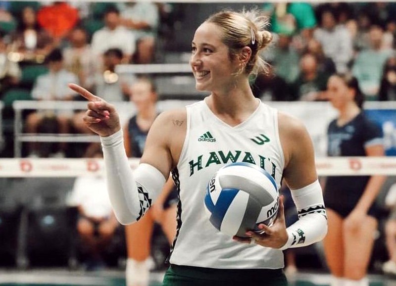 Amerika ve Kanada'da %100'e Varan Voleybol Bursu Fırsatı