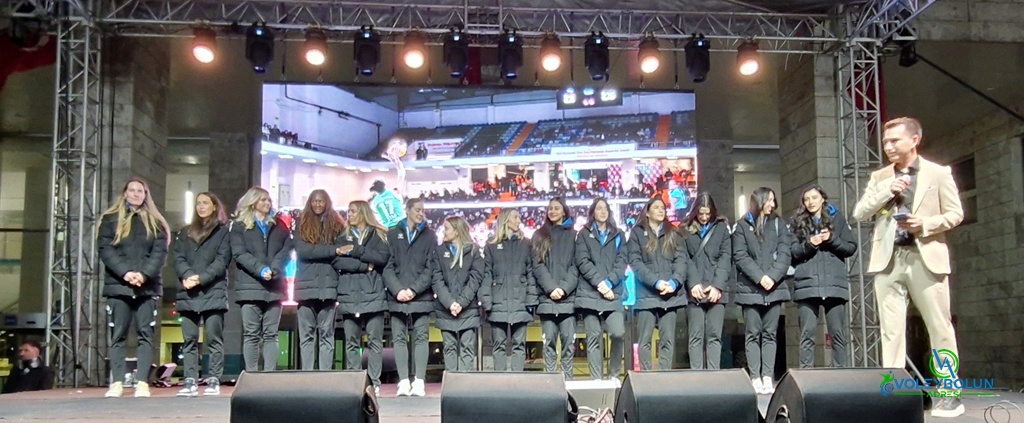 Nilüfer’in Sultanları 8 Mart’ta taraftarıyla buluştu