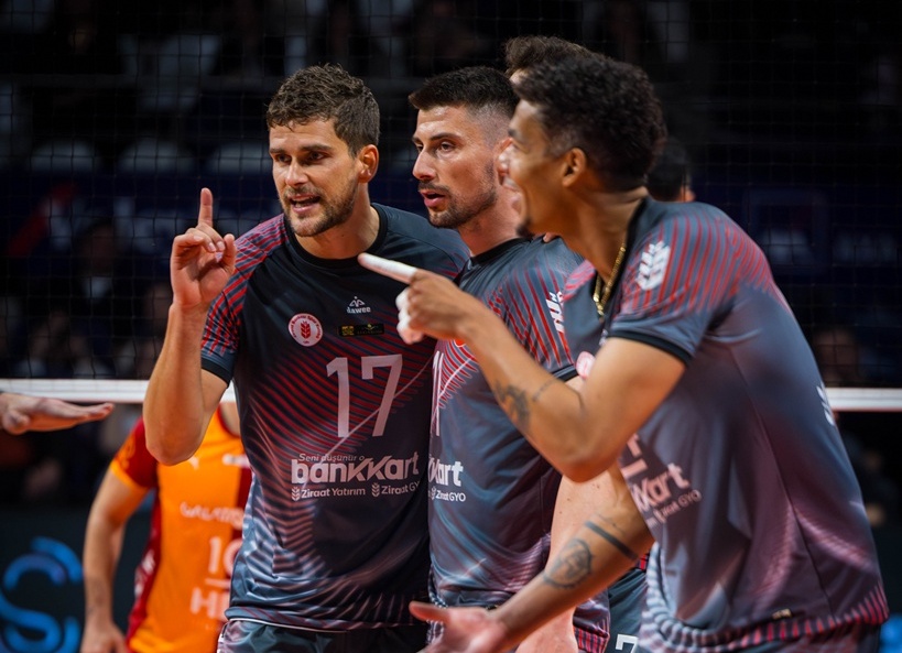 Ziraat Bankkart playy-off da seriyi 2-0 getirdi