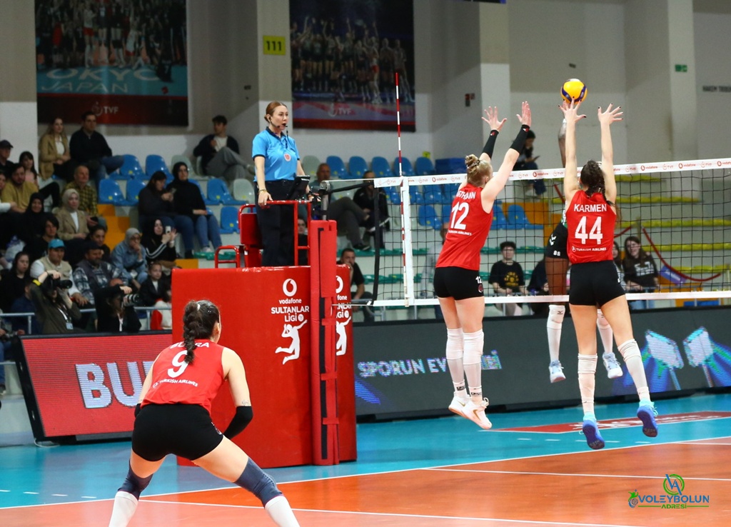 Nilüfer Belediyespor Eker, serinin son karşılaşmasını 3-2 tamamladı