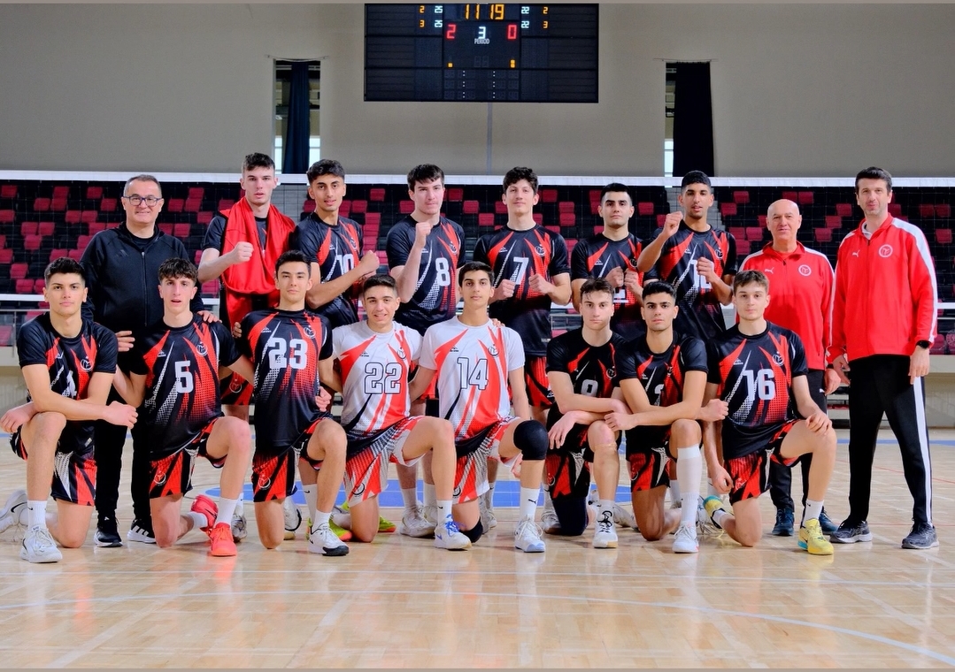 TVF Spor Lisesi Erkek Voleybol Takımımız Türkiye Şampiyonası'nda Finalde