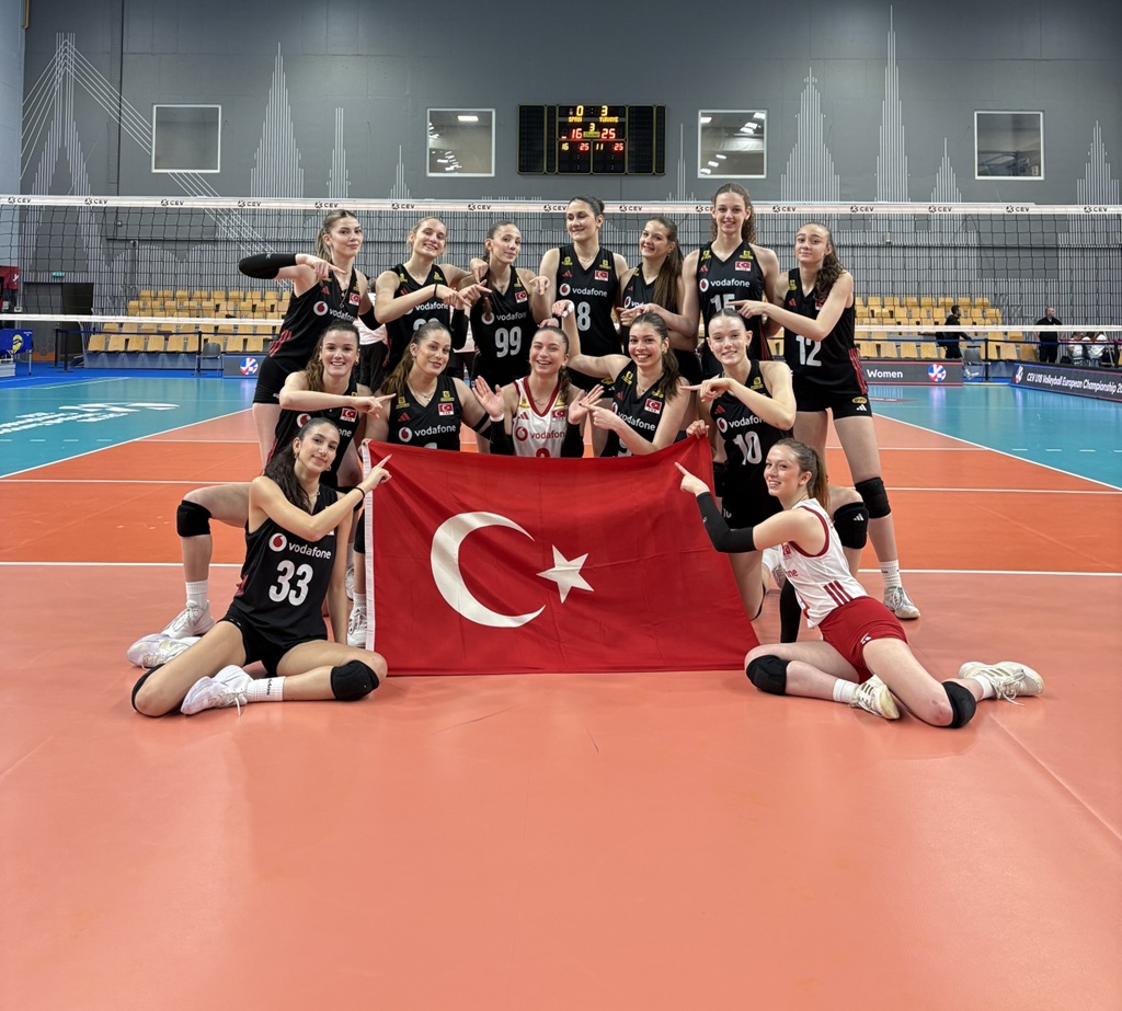 U18 Kadın Milli Takımımız, İspanya'yı 3-0 Mağlup Etti