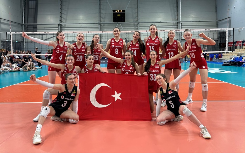 U18 Kadın Milli Takımımız, Letonya'yı 3-0 Mağlup Etti
