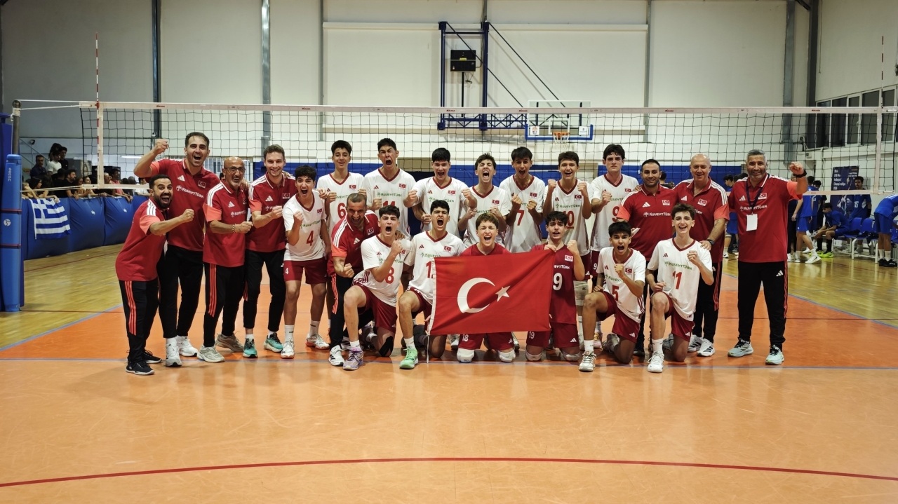 U16 Erkek Milli Takımımız, Yunanistan'ı 3-1 Mağlup Etti