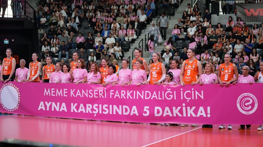 Memorial ve Eczacıbaşı Spor Kulübü, Meme Kanseri Farkındalığını Fileye Taşıdı