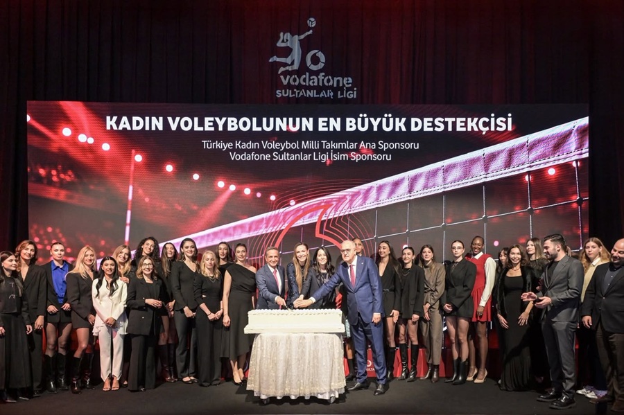 Türkiye Voleybol Federasyonu ve Vodafone Arasında Kadın Voleybol  İş Birliği 3 Yıl Daha uzatıldı