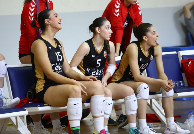 Eker Spor, Uzman Posta Kadınlar 2.Lig ilk maçını deplasmanda Gemlik İstiklal Spor galibiyeti ile başladı