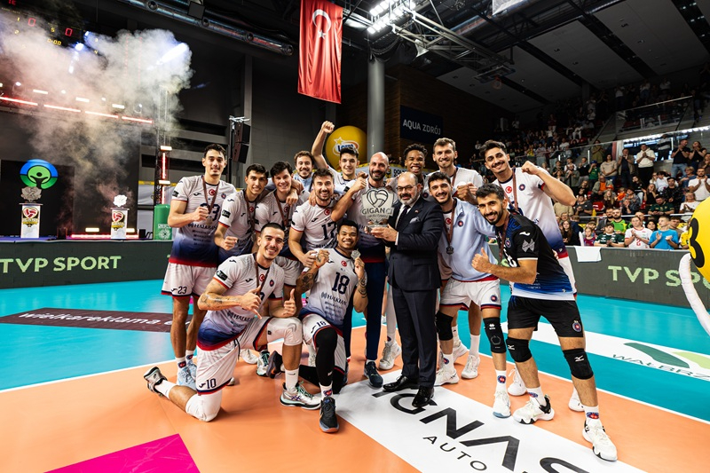 Giganci Siatkówki Turnuvası , Halkbank: 3  -  Spor Toto: 2