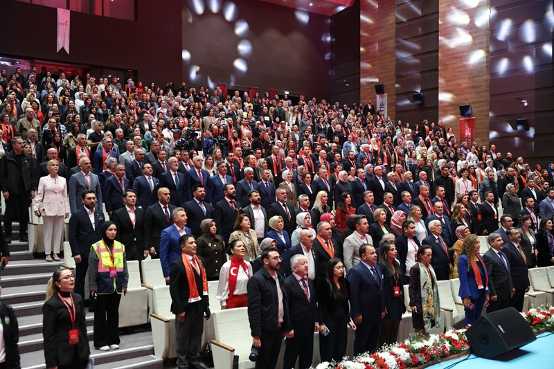 TVF Başkanı Mehmet Akif Üstündağ Aile ve Spor Değerlerine Katkı Ödülüne Layık Görüldü TVF Başkanı Mehmet Akif Üstündağ Aile ve Spor Değerlerine Katkı Ödülüne Layık Görüldü