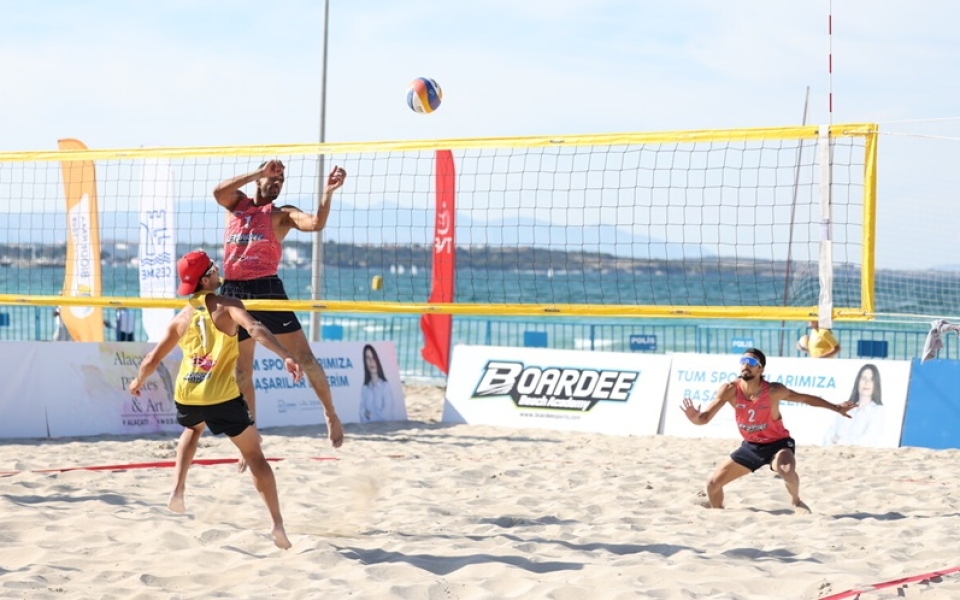 2026 Bioderma Pro Beach Tour Çeşme Etabı Ilıca plajında Başladı