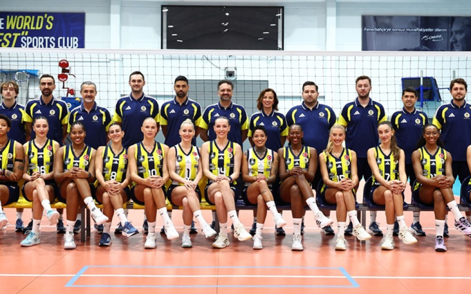 Fenerbahçe Medicana Kadın Voleybol TakımI, basın mensuplarıyla bir araya geldi