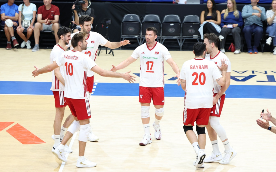Filenin Efeleri ABD'ye 3-1 Mağlup Oldu