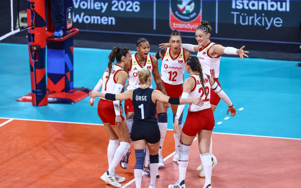 Filenin Sultanları İtalya'yı 3-2 yendi ve Avrupa Şampiyonu oldu