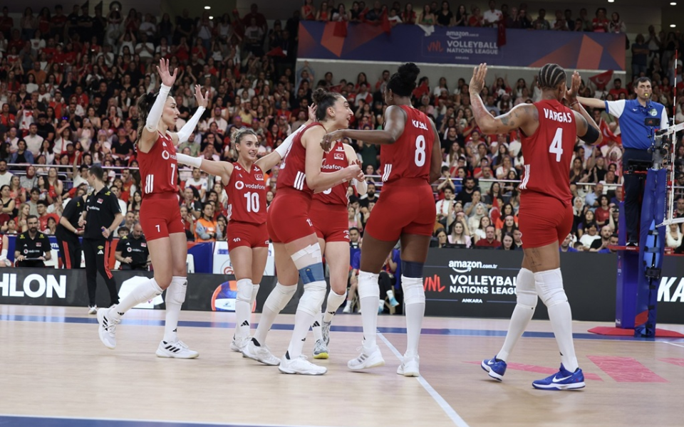 Filenin Sultanları VNL 3.Haftasında Japonya'da Sahaya Çıkacak
