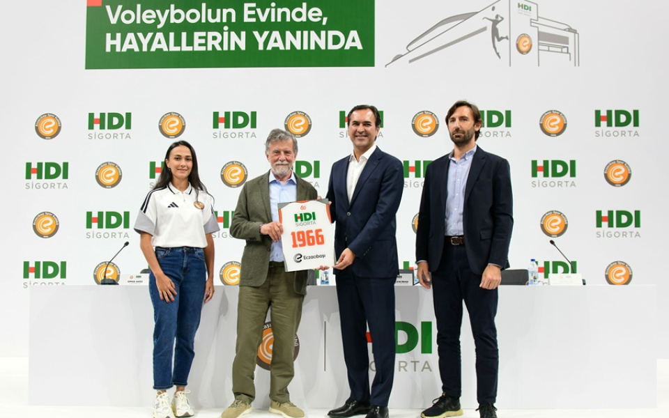 Voleybolun evinin adı “HDI Sigorta Spor Salonu” oldu